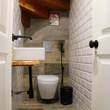 Casa Dos Cucos Hostel Ericeira