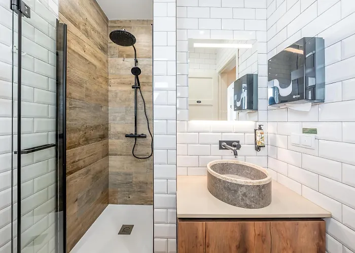 Casa Dos Cucos אכסניה אריסרייה